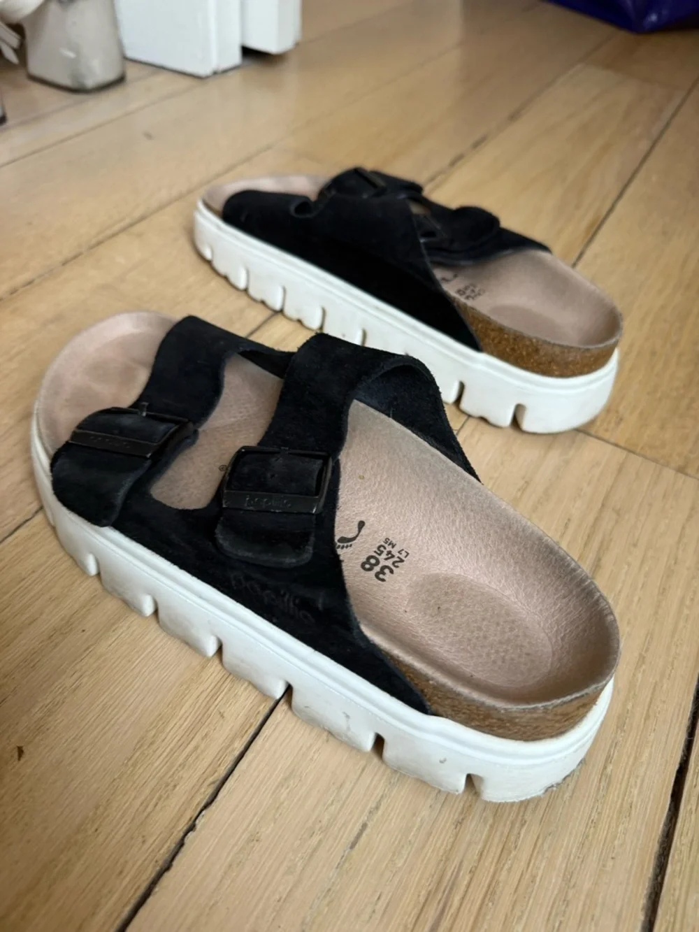 PAPILLIO BY BIRKENSTOCK WOMENS chunky Arizona slides white lug sole black suede - Picture 4 of 9